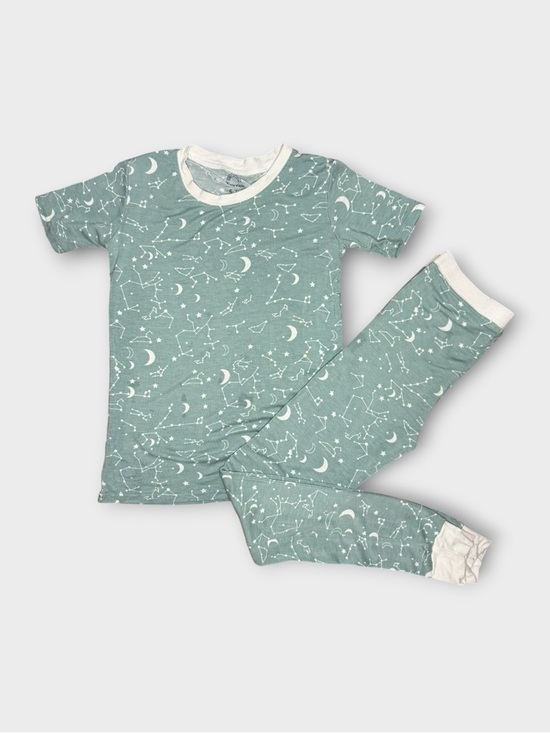 Emerson And Friends Other - Emerson and Friends Bamboo Moon Stargazer Pattern Pajama Set